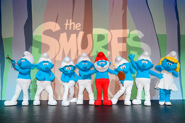 Smurfs head to China for song-and-dance tour