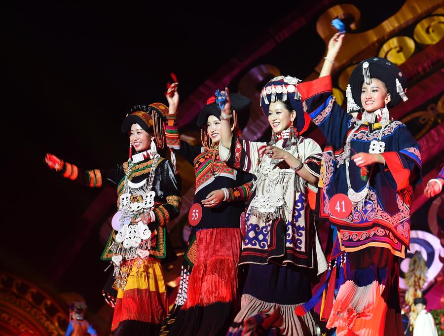 Beauty contest for Yi ethnic group held in Sichuan