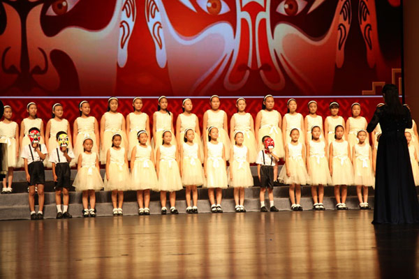 Chorus concert 'One Night Full of Love' held in Beijing