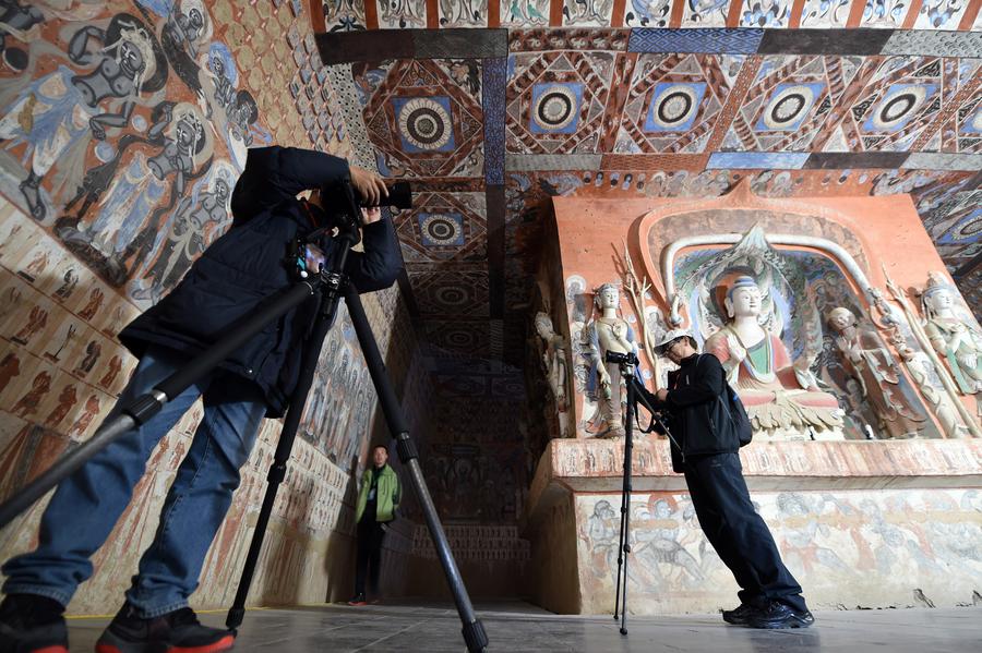 Mogao Caves open to photographers for the first time