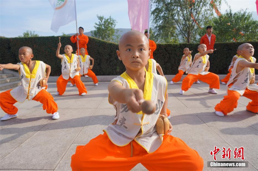 11th Zhengzhou International Shaolin Kung Fu Festival kicks off in C China