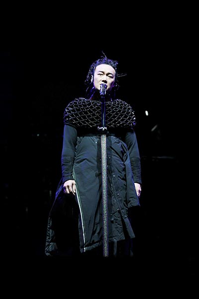Eason Chan concludes world tour with 2 shows in Beijing