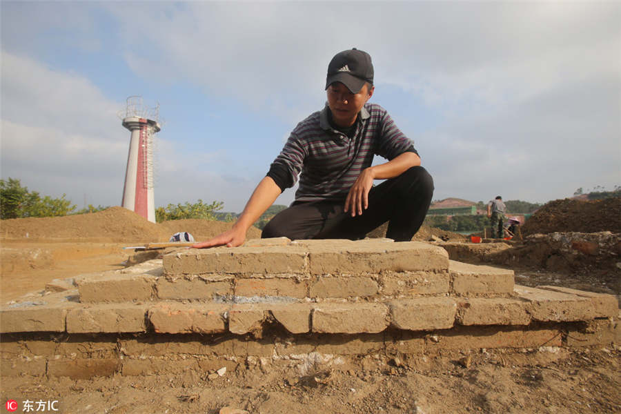 Rescue excavation underway for Nanning's Zhenjiang Building ruins