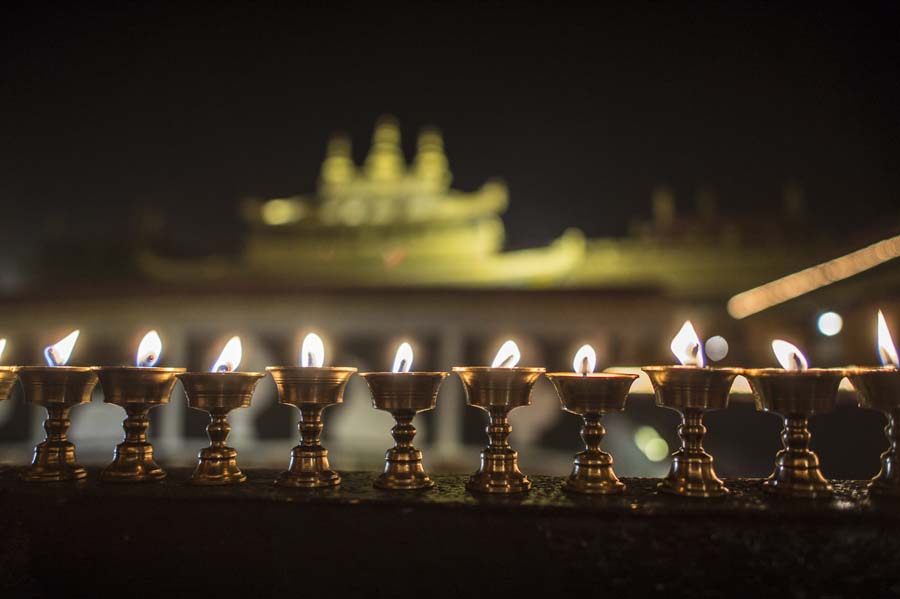Butter Lamp Festival celebrated in China's Tibet