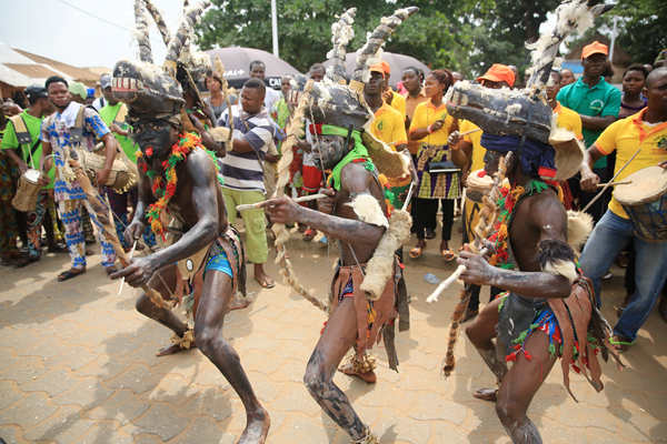Benin China Cultural Center receives Special Contribution Award at dance festival