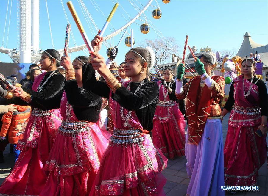 Temple fairs held across China to mark Spring Festival