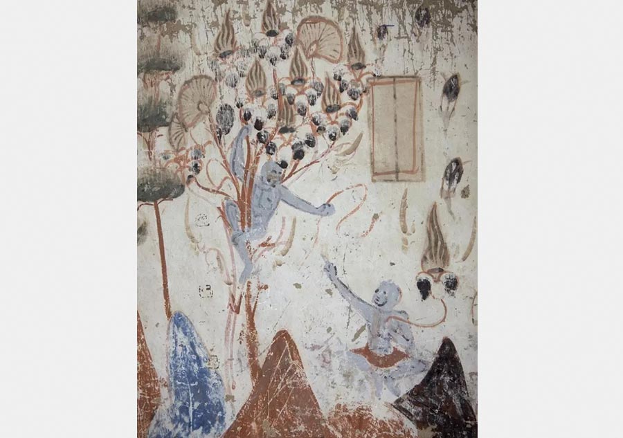 Love stories depicted on Dunhuang murals
