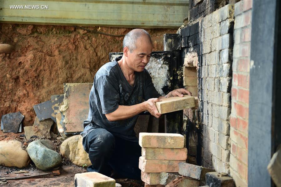 Red clay potteries with peculiar style made in China's Taiwan