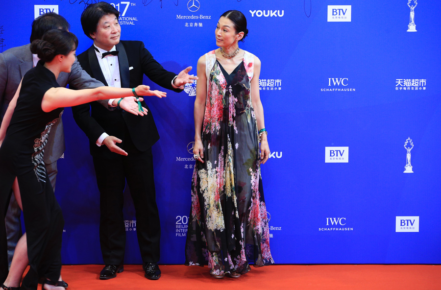 Stars walk the red carpet as Beijing Film Festival ends