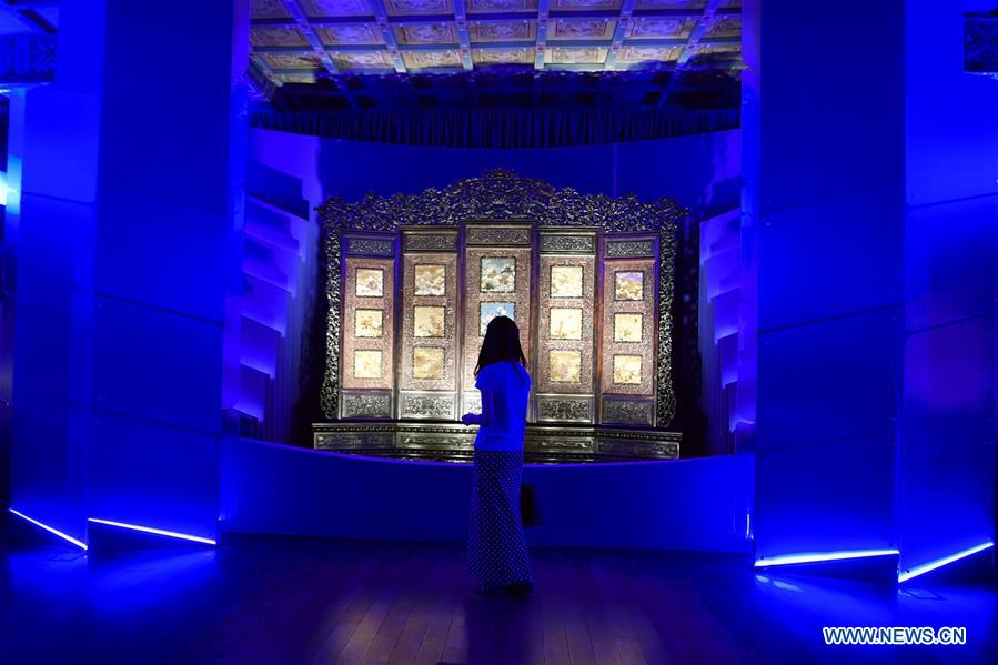 140 sets of relics displayed on exhibition in Palace Museum in Beijing