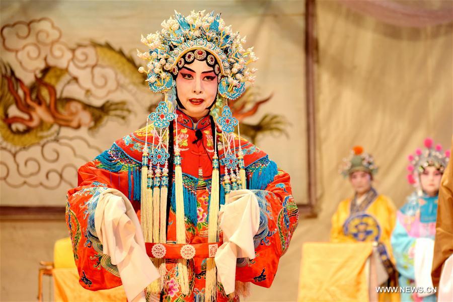 Peking Opera performed by amateur troupe in China's Hebei