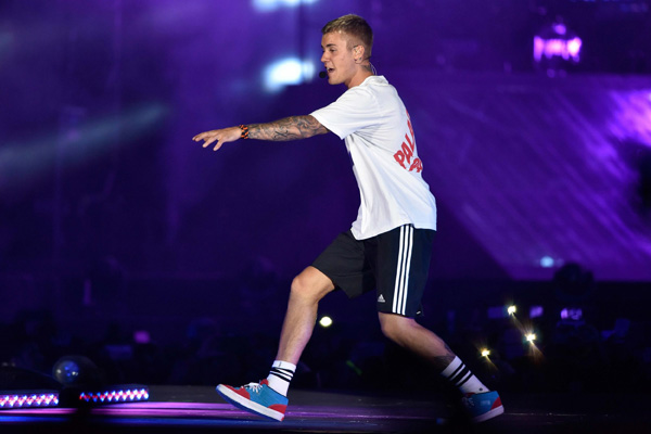 Bieber 'just over it' cancels the rest of his world tour