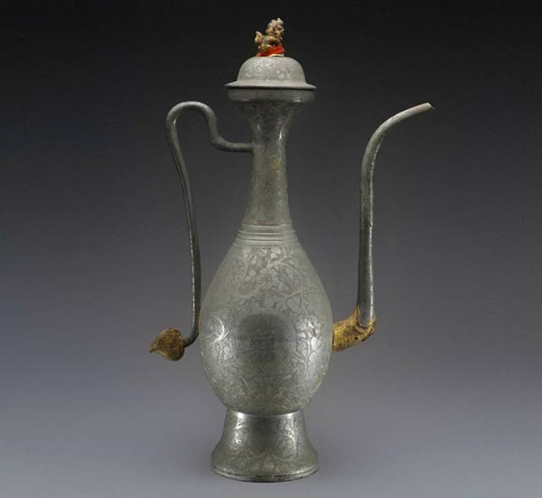 Ancient wine vessels from Palace Museum's collection