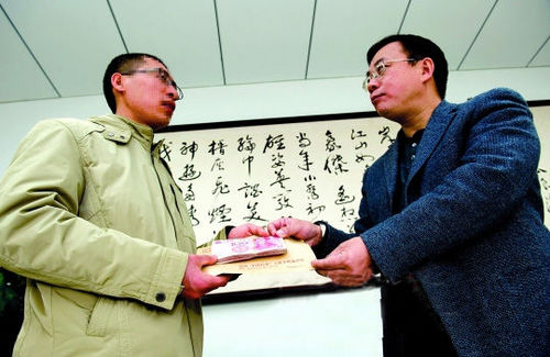 举报黄网大学生:黄网致寝室6人有性经历