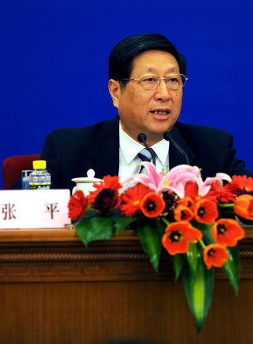 发改委:4万亿投资没一分钱进入房地产
