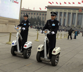 警察在天安门广场执勤