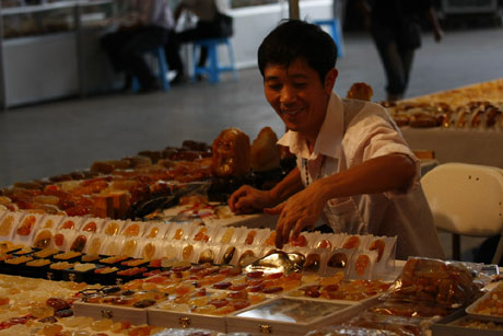 2009年中国(昆明)东盟赏石石材博览会暨珠宝文化节开幕