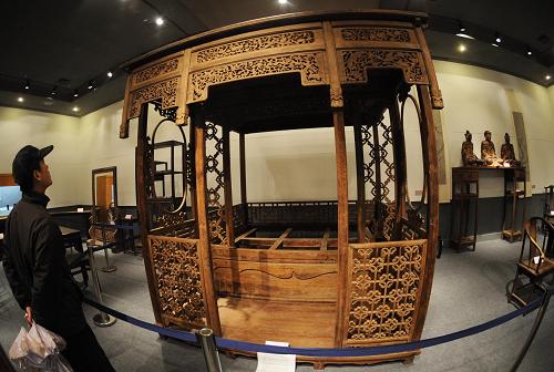 长沙举办民间收藏精品展