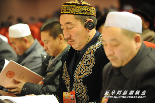 政协新疆维吾尔自治区十届三次会议今召开