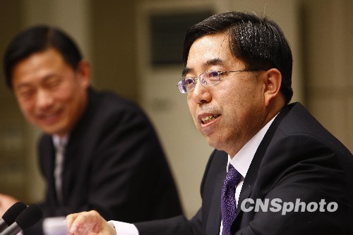 统计局长马建堂:中国将出统一核算地区GDP方案