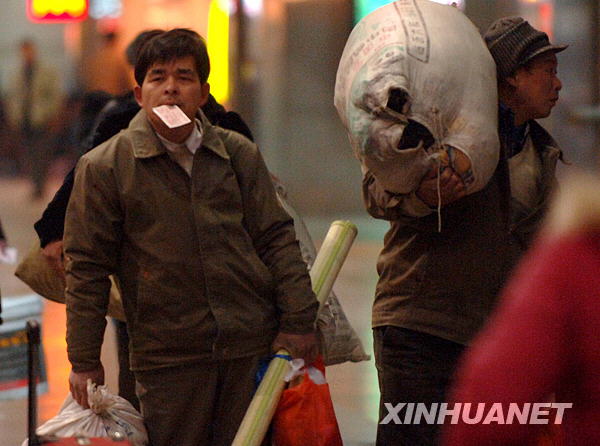 回家路上：2010年全国铁路春运进行时（组图）