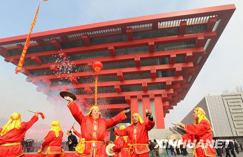 上海世博会中国馆竣工