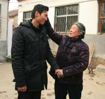 农民韩克:抢拍电视“贺岁片”