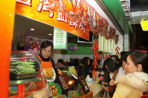 台湾青年福州创业 成功引入台式原味盐酥鸡