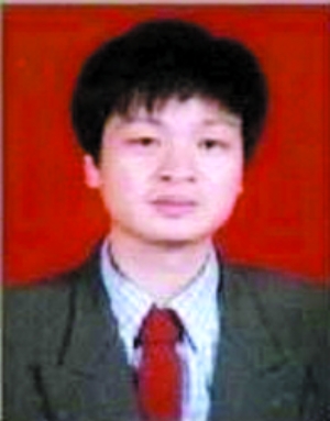福建南平凶案疑犯蜗居 多次因买不起房失恋