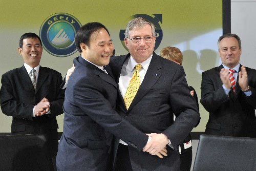 中国吉利与美国福特汽车公司签收购沃尔沃协议