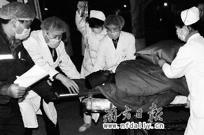 王家岭9人升井见证生命奇迹