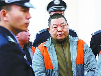 臧天朔服法至今未入狱服刑 狱方看上其文艺特长