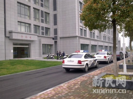 上海工会学院女生殒命校园 浮尸现河道