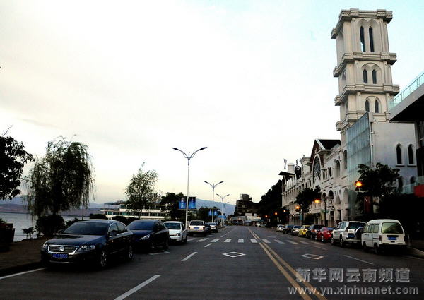云南大理洱海“填湖”建别墅事件追踪