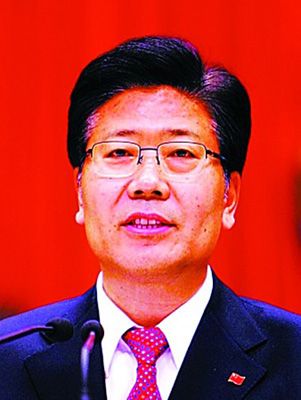 张春贤入疆开启中央治疆新模式 王乐泉折返京城