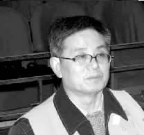 安徽三厅级官员落马受审 任县委书记时卖官十年