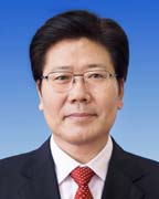 张春贤兼任新疆生产建设兵团党委第一书记 车俊任政委
