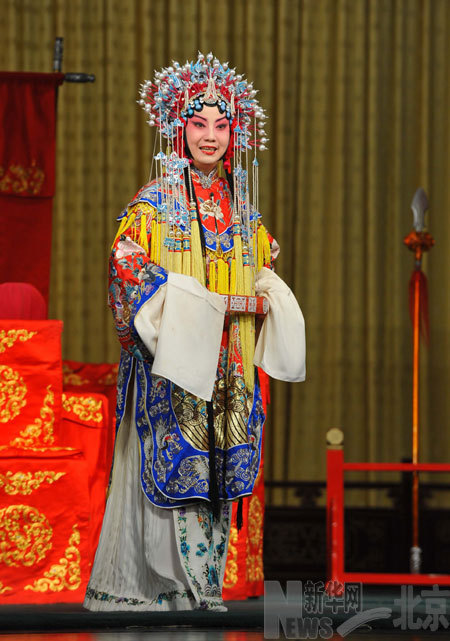 京剧《龙凤呈祥》在国家大剧院演出