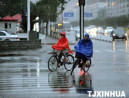 天津：入伏第一天迎来凉爽雨