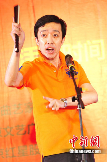 郭德纲违建自行拆除完毕 小区保安站岗防记者