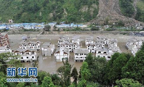 四川汶川县多处发生泥石流、塌方等灾害