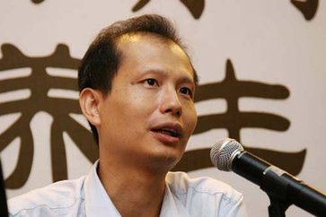 科普作家方舟子在北京街头遇袭受伤(图)