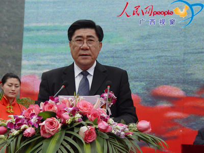 原广西政协副主席梁春禄被留党察看一年