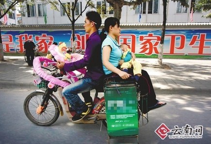 电动车频繁上演“七宗罪” 网友戏称“特权车”