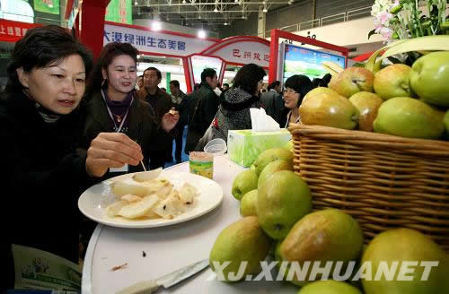 特色林果业成为新疆农区致富新路