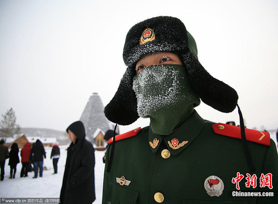 中国大部分地区普遍降温 迎来降雪天气