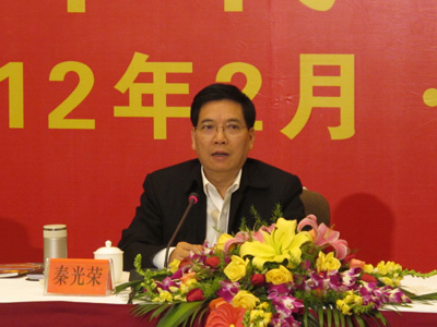 秦光荣:推进云南经济实现新跨越
