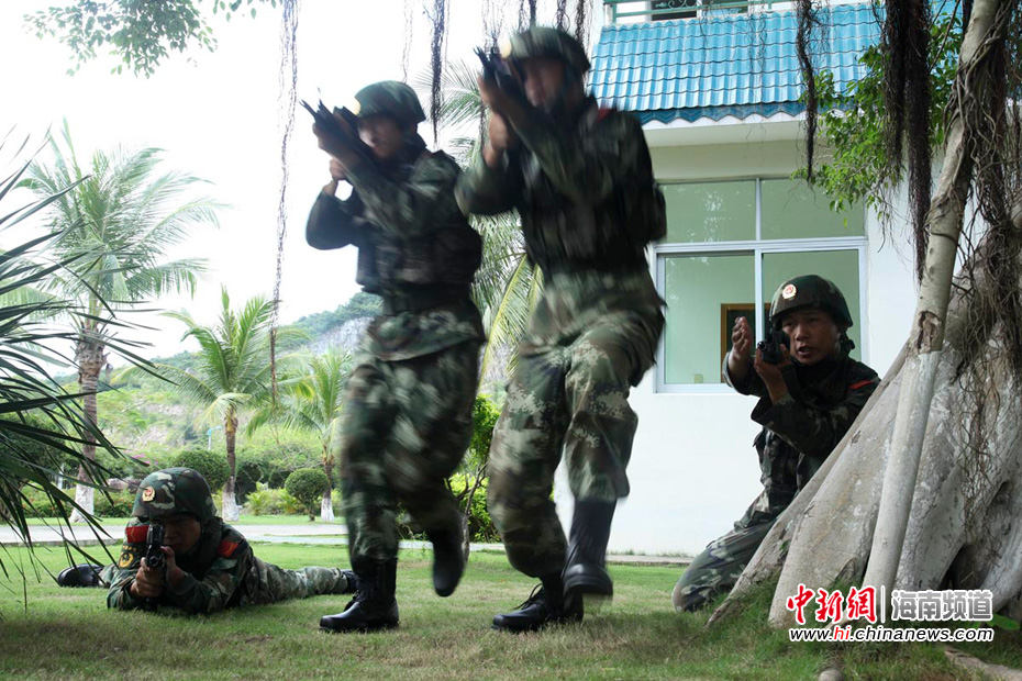 武警三亚支队国庆前夕练兵忙