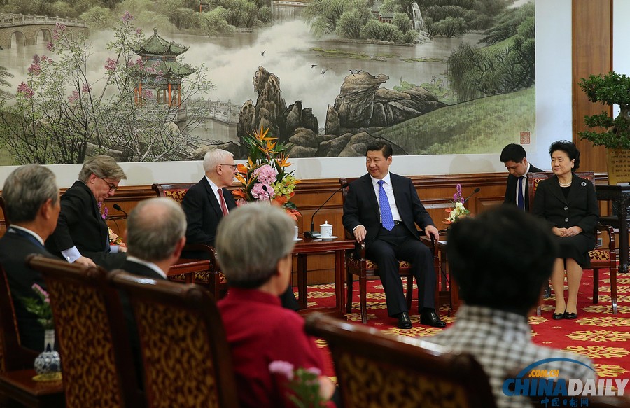 习近平主席在京会见外国知名企业家