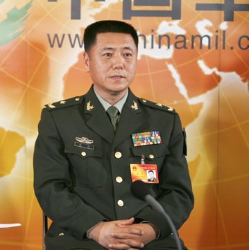 王建平和苗华分别出任新任副总参谋长和海军政委